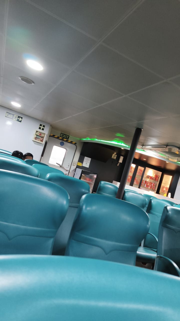 Putri Anggreni - Interior