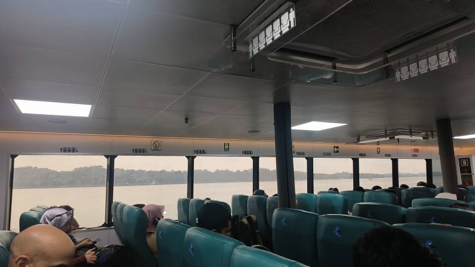 Putri Anggreni Ferry - Interior, Amenities