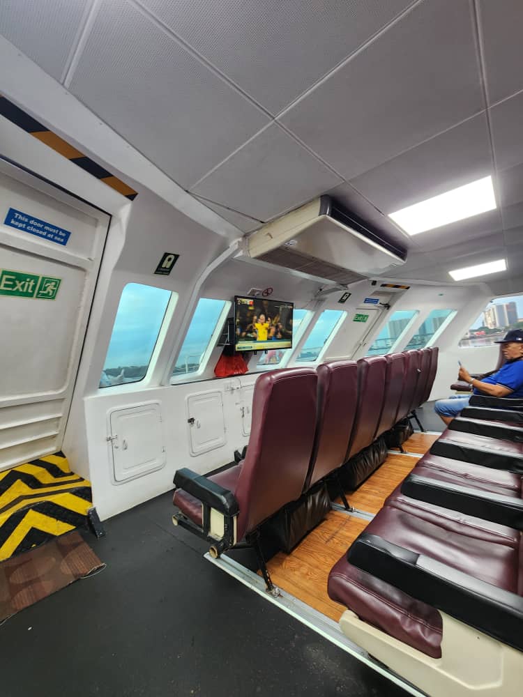 Pintas Fast Ferry - Interior