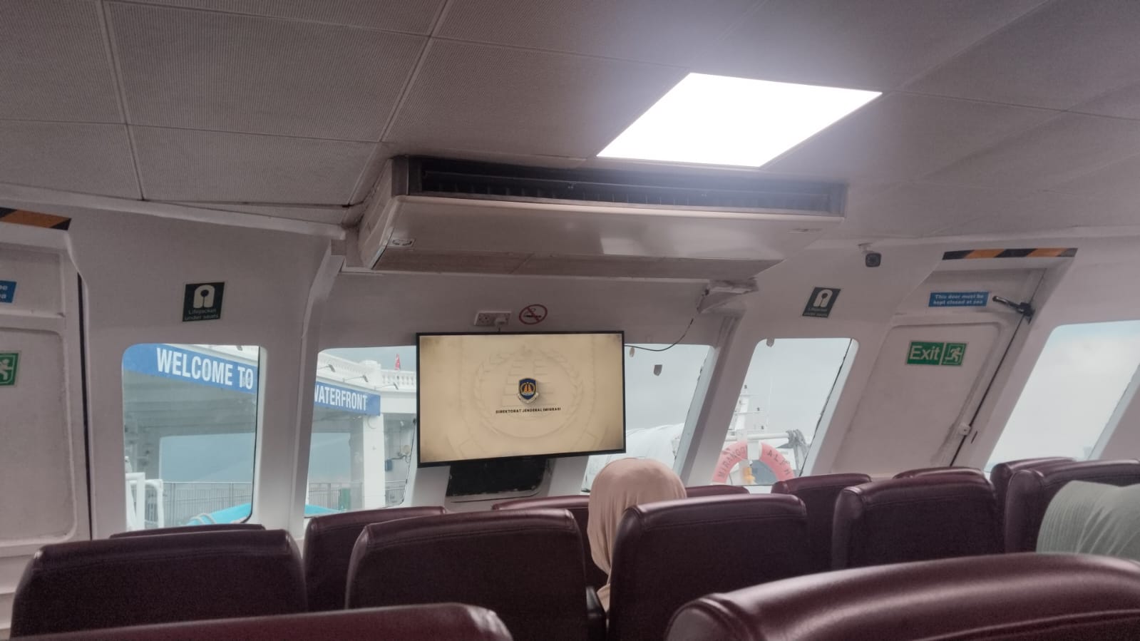 Pintas Fast Ferry - Interior
