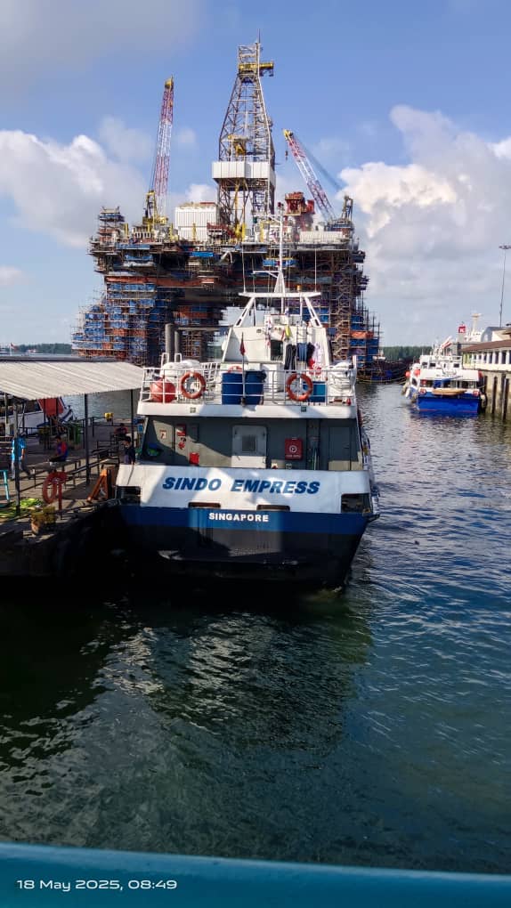 Pasir Gudang Passenger Ferry - Exterior