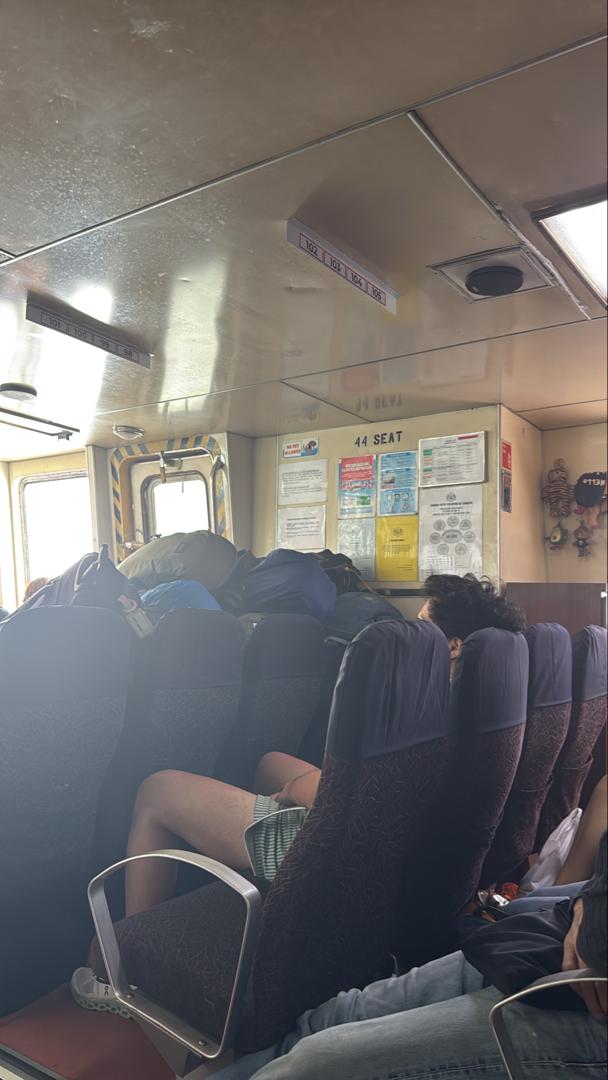 BUNDHAYA SPEED BOAT - Interior
