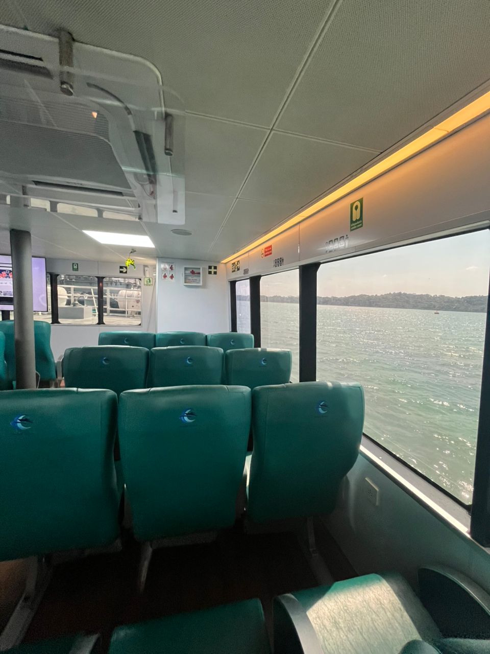 Putri Anggreni Ferry - Interior
