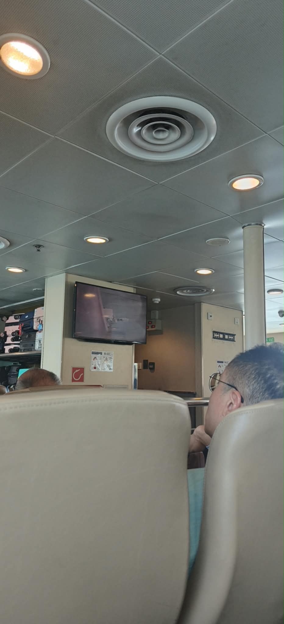 Horizon Ferry - Interior, Amenities
