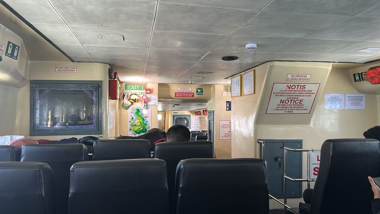 Blue water Ferry - Interior