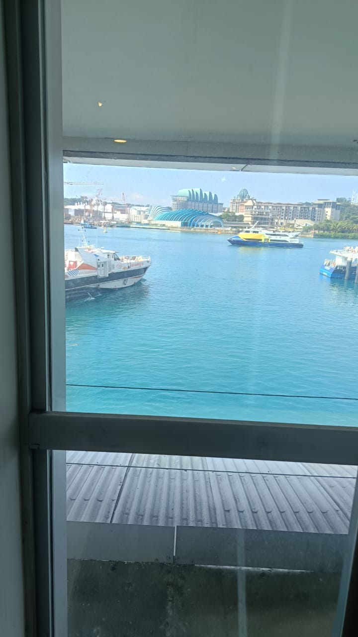 Batam Fast - Exterior