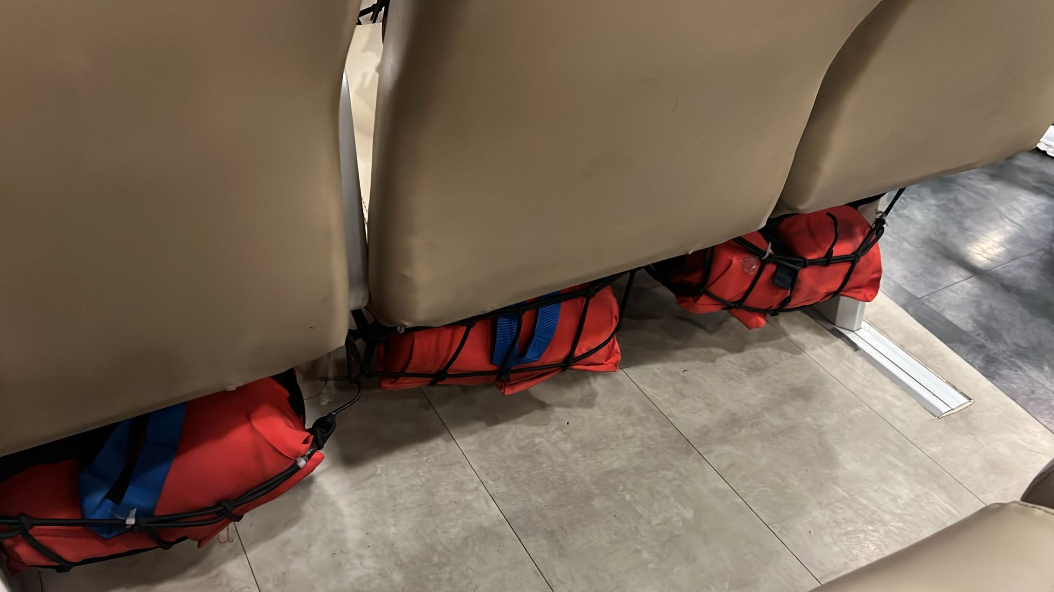 Horizon Ferry - Interior, Amenities