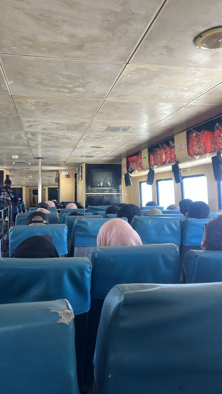 Blue water Ferry - Interior