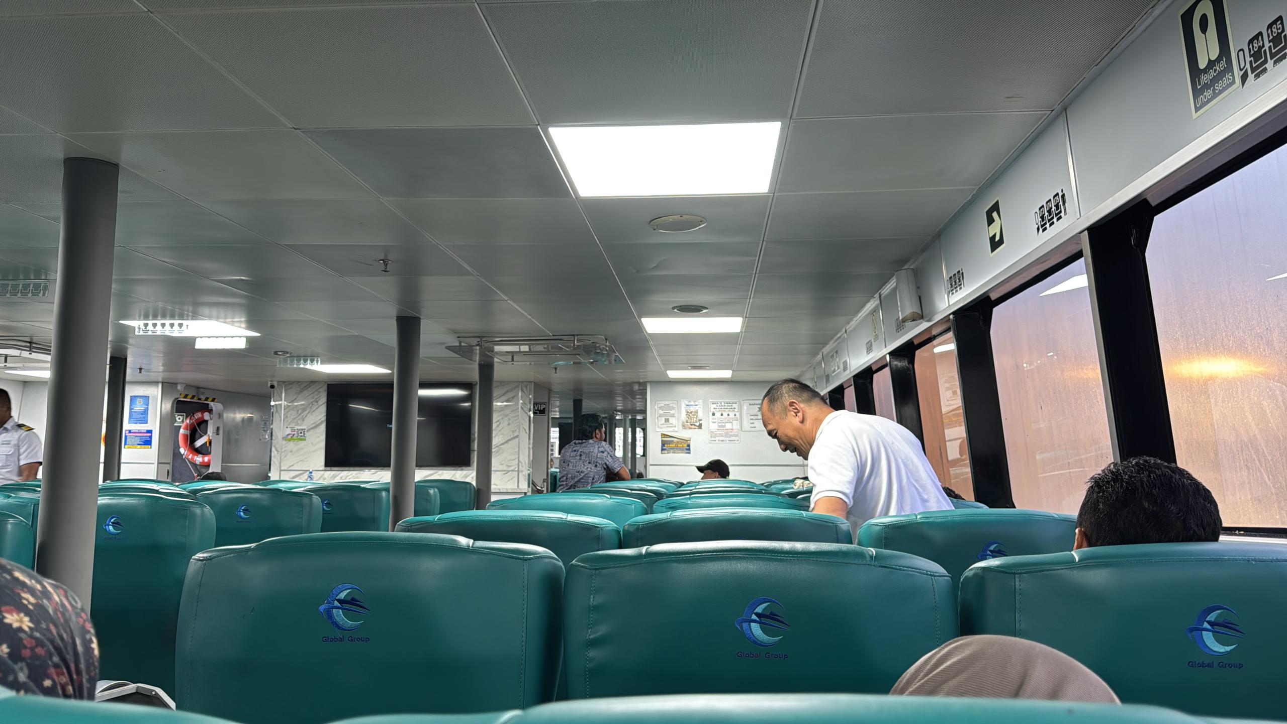 Putri Anggreni - Interior