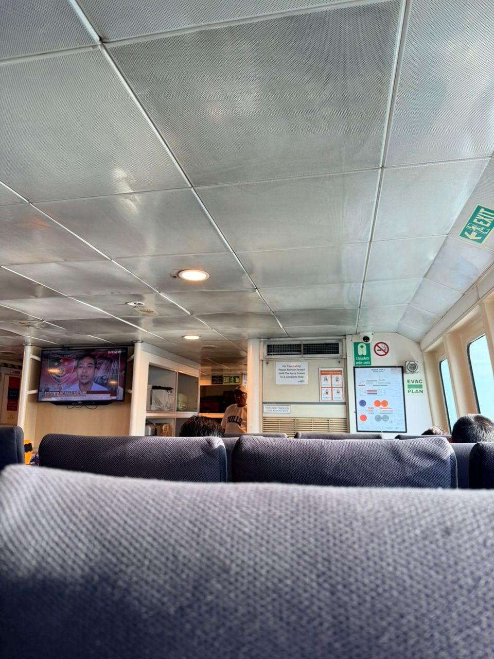 Sindo Ferry - Interior, Amenities