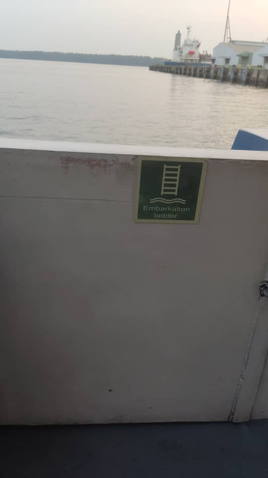 Pasir Gudang Passenger Ferry - Exterior