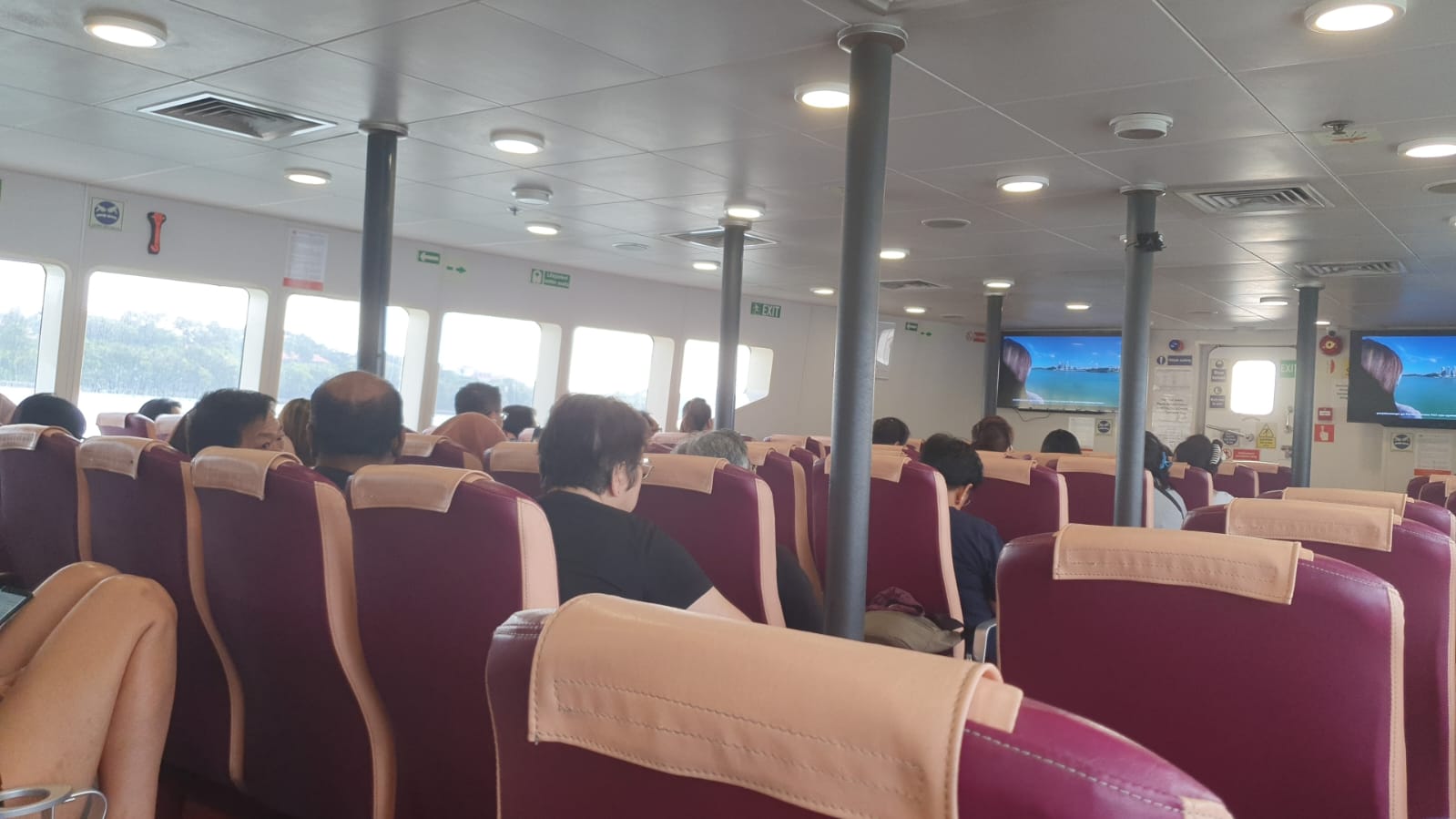 Sindo Ferry - Interior