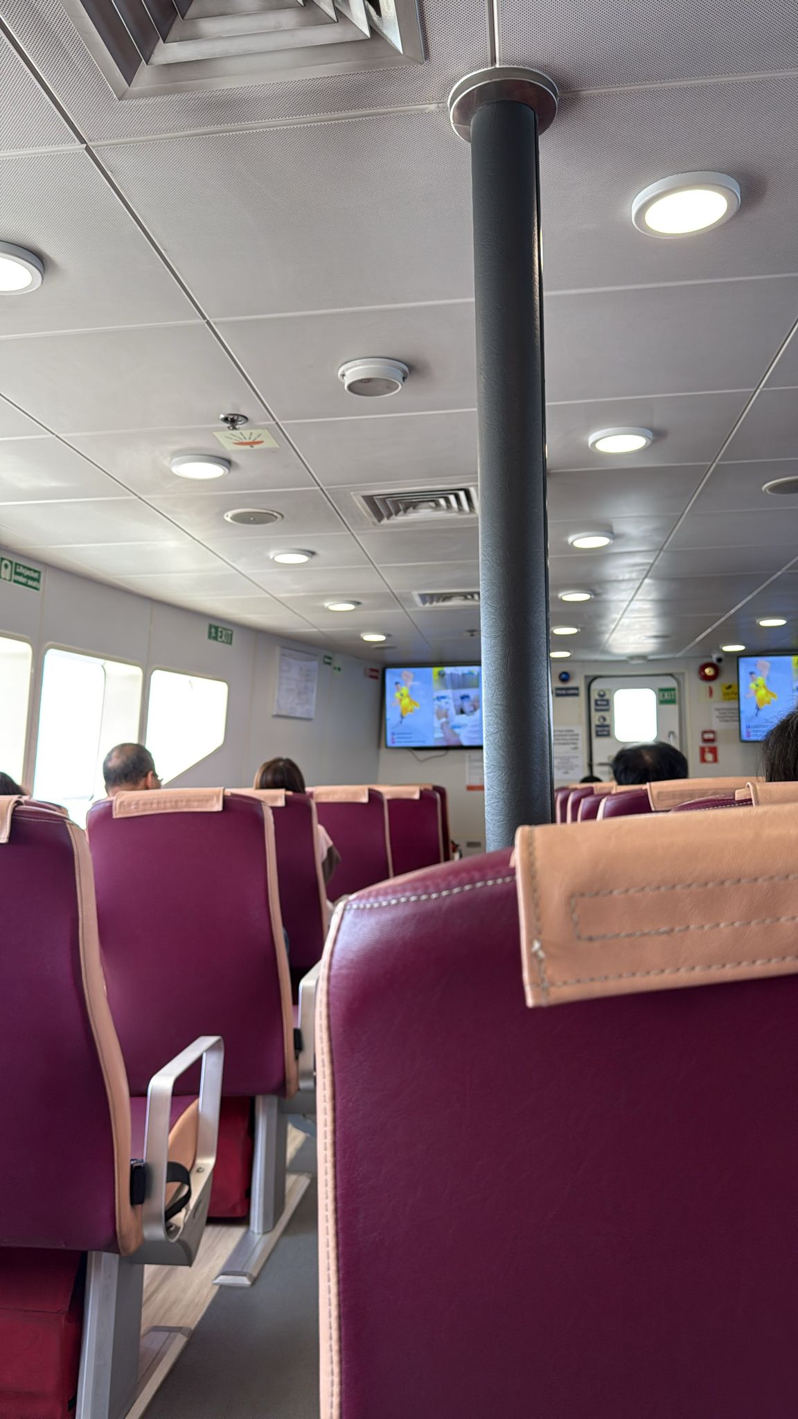 Sindo Ferry - Interior