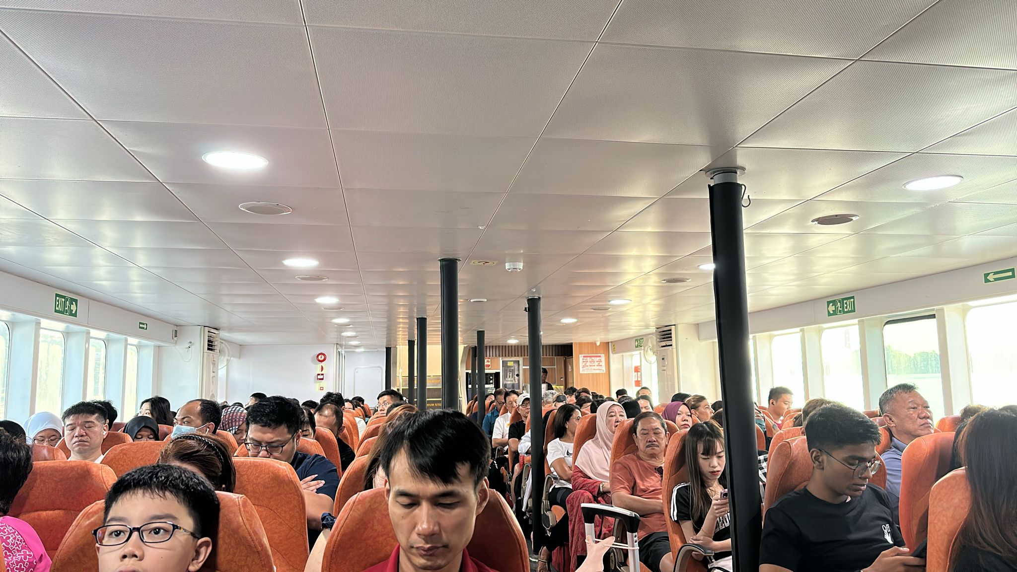 Batam Fast - Interior