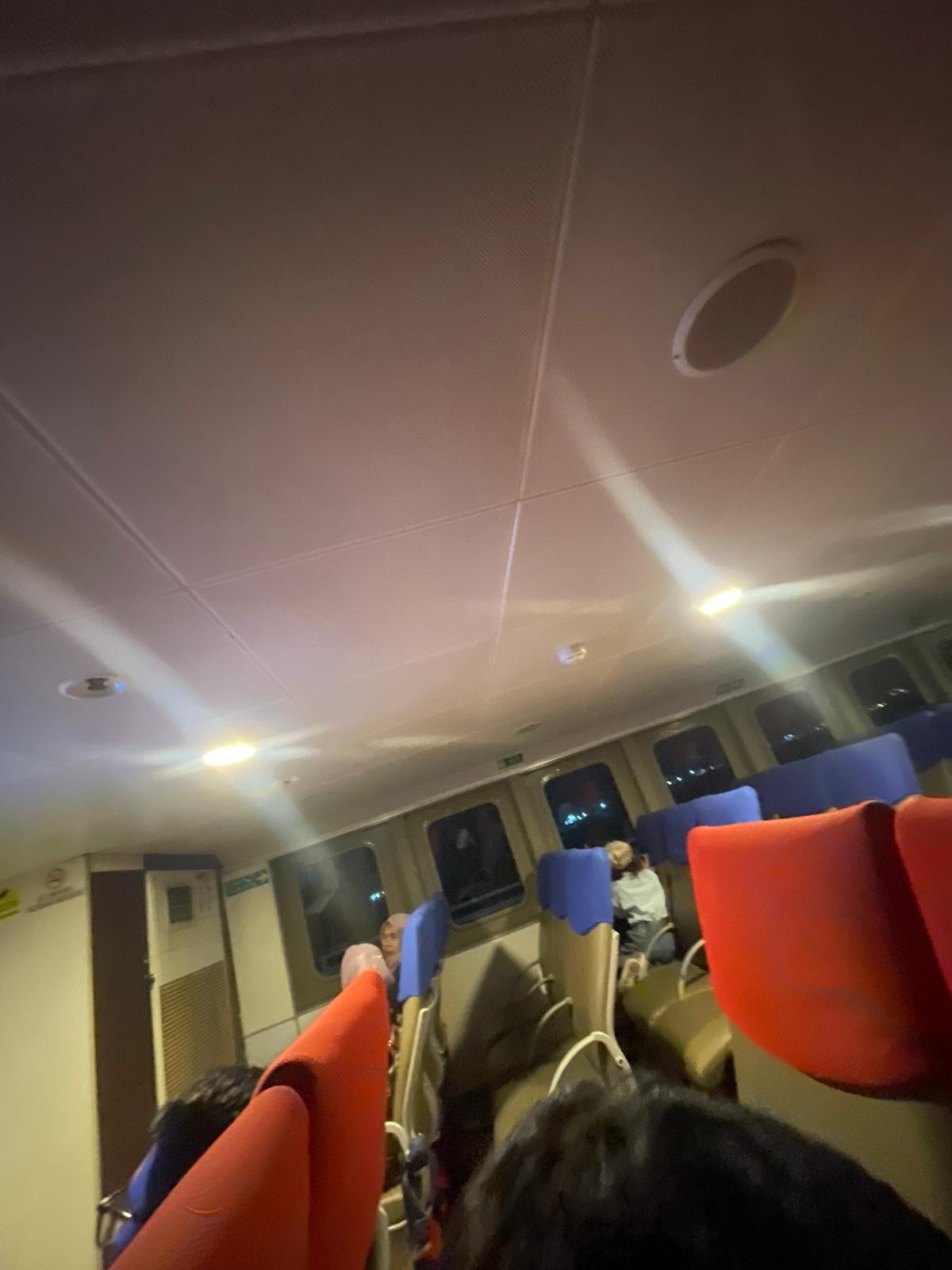 Sindo Ferry - Interior