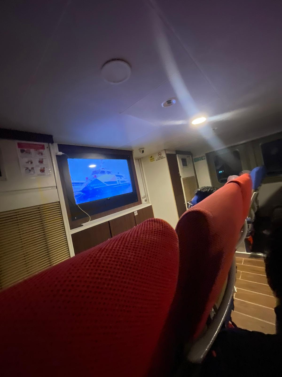 Sindo Ferry - Interior