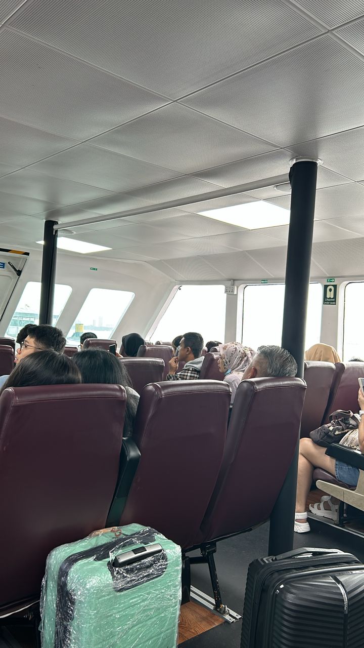 Pintas Fast Ferry - Interior