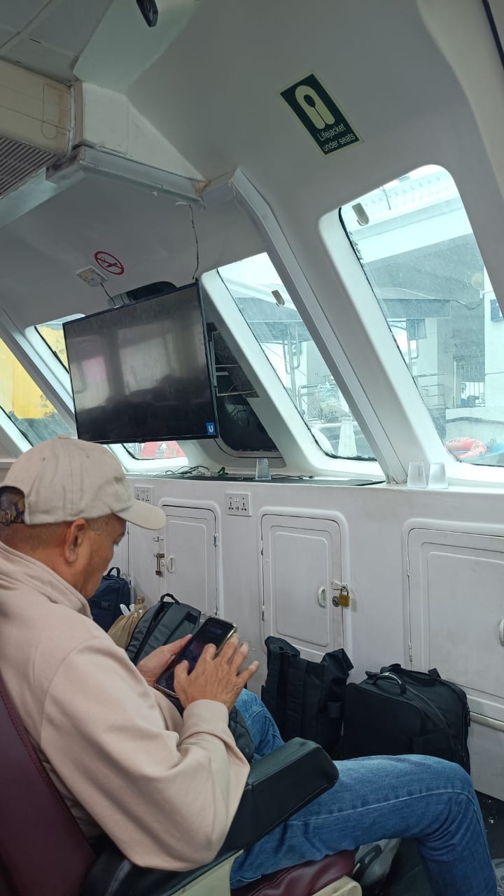 Pintas Fast Ferry - Interior