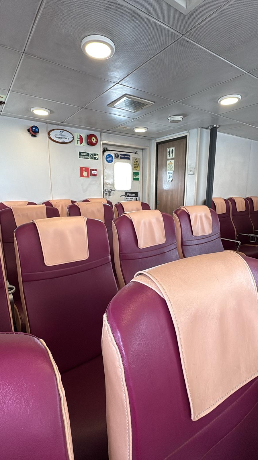 Sindo Ferry - Interior