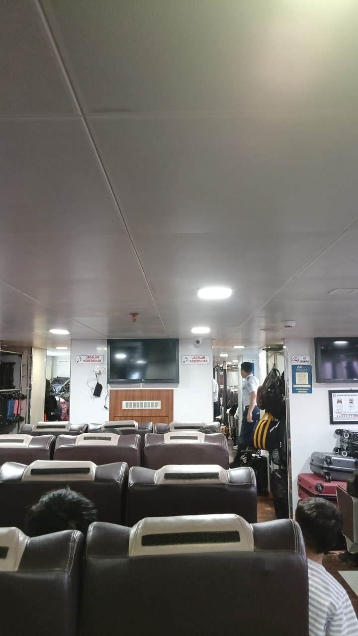 Pasir Gudang Ferry - Interior