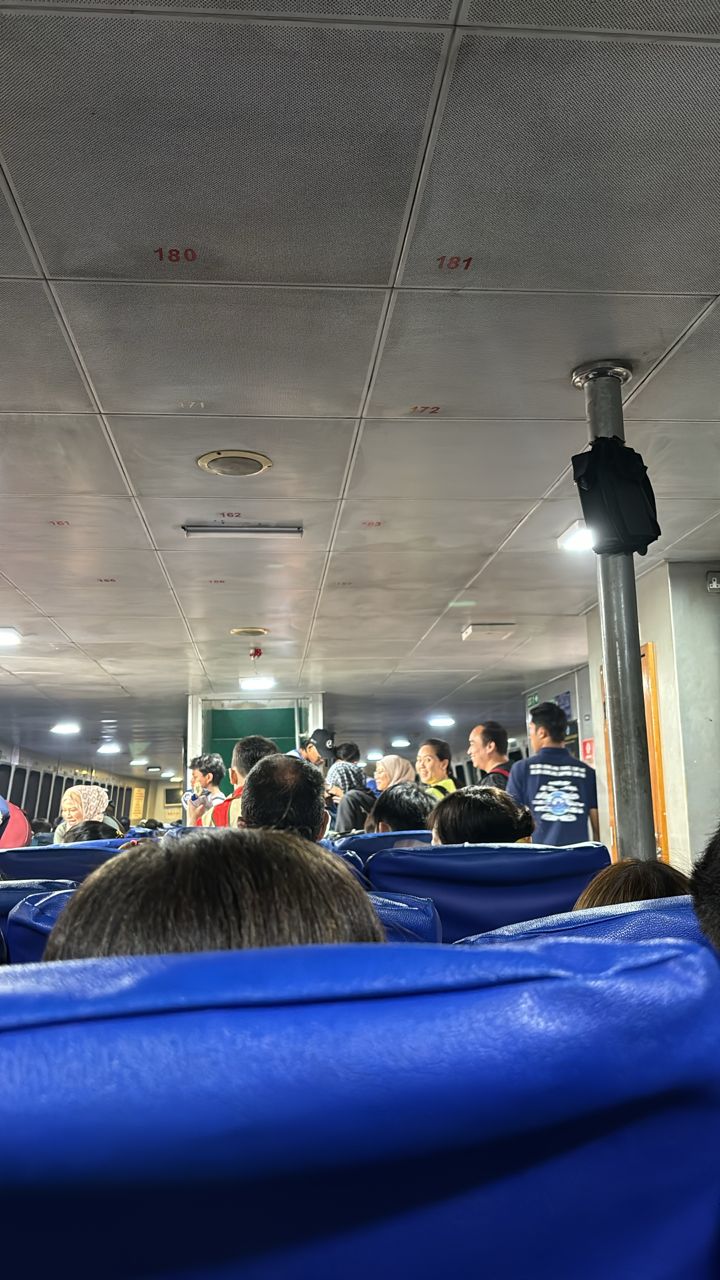 Blue water Ferry - Interior