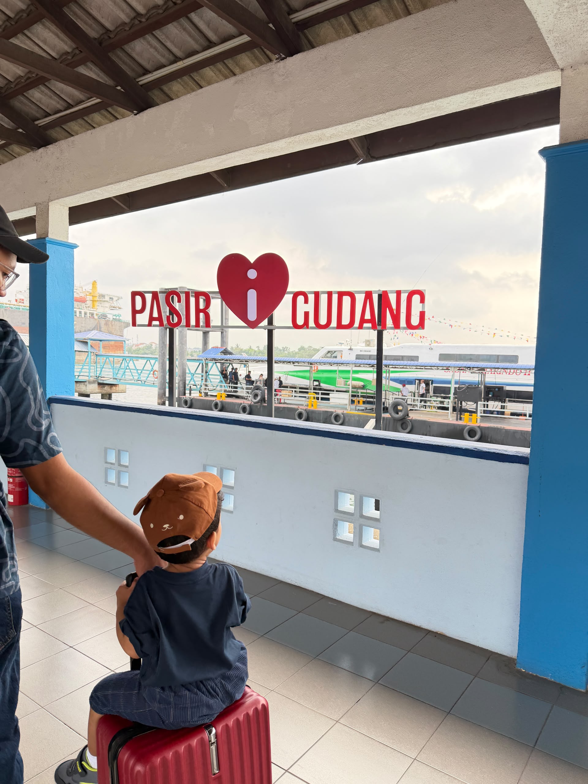 Pasir Gudang Ferry - Exterior, BP