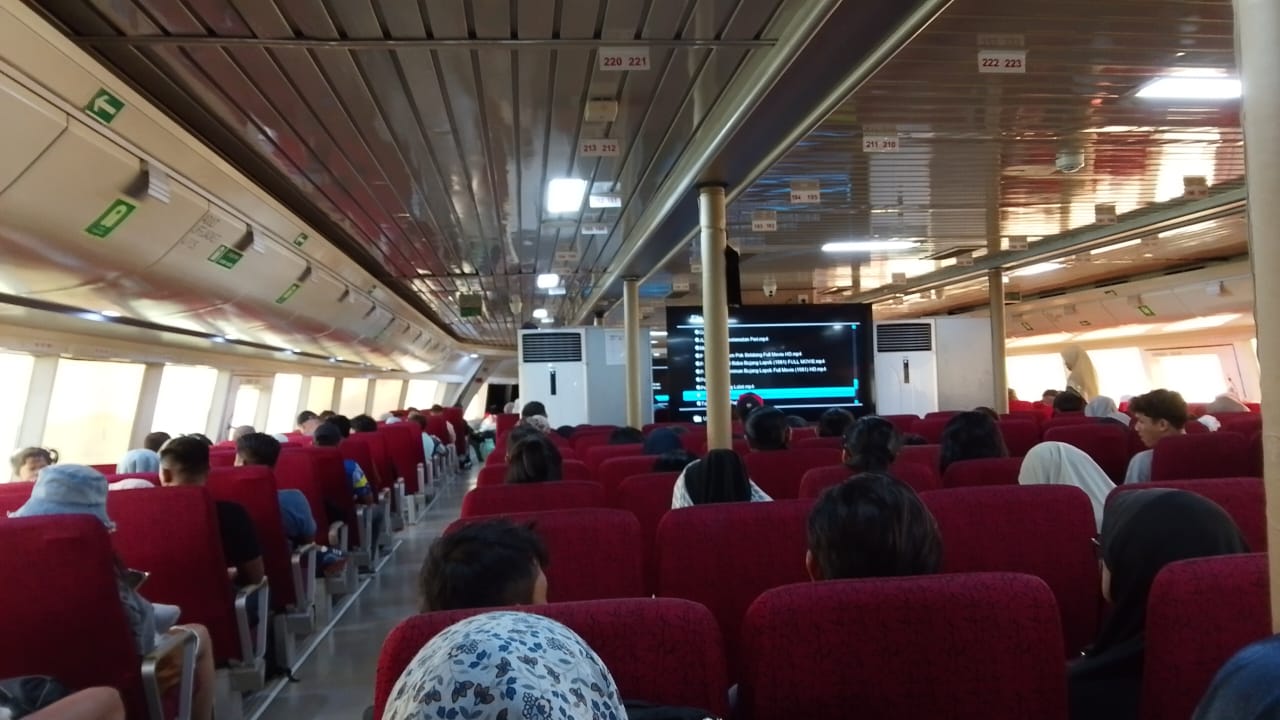 Langkawi Ferry - Interior, Amenities