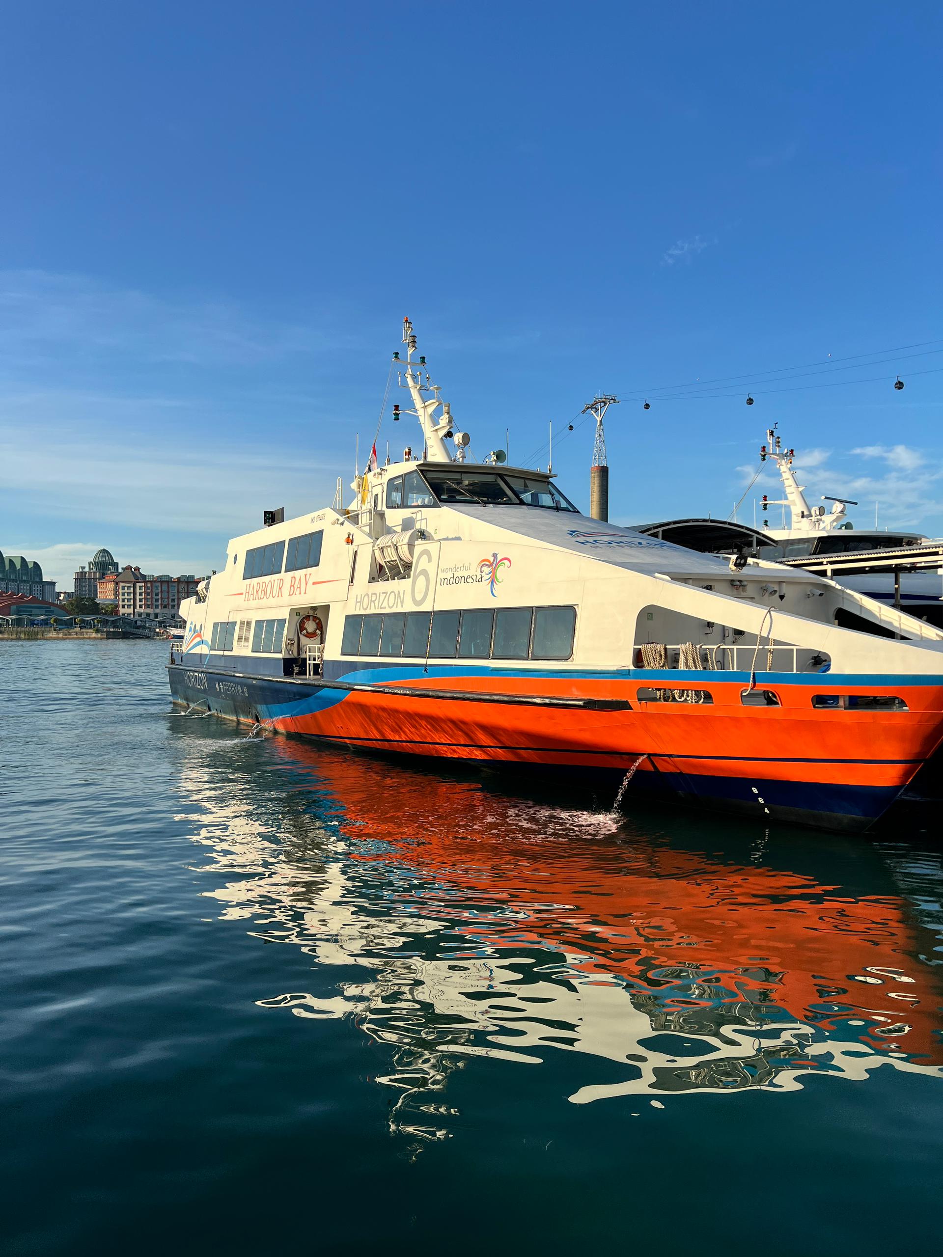 Horizon Fast Ferry - Exterior