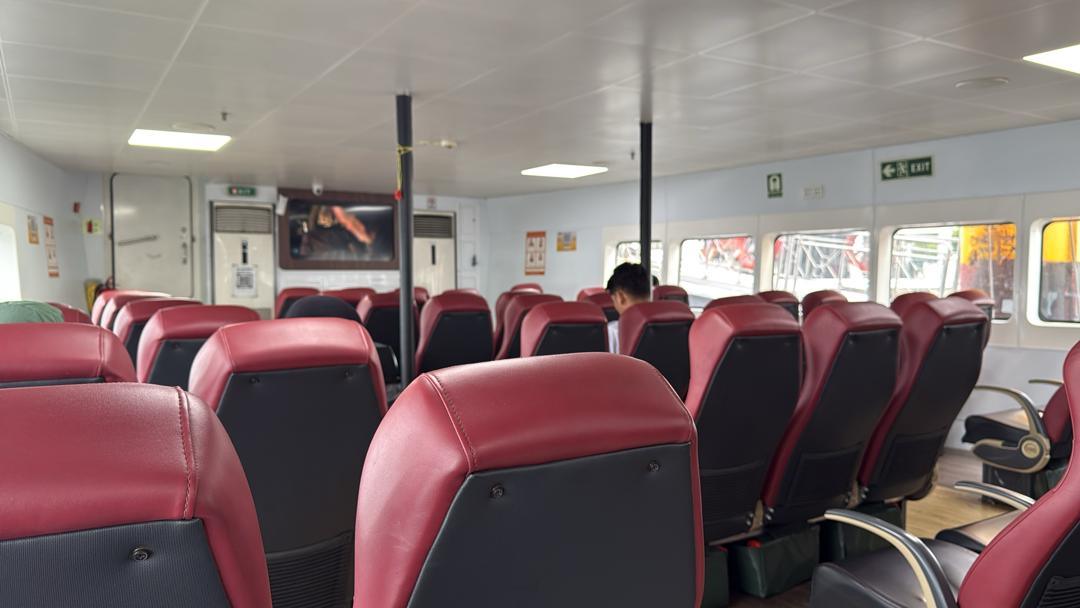 Pintas Fast Ferry - Interior