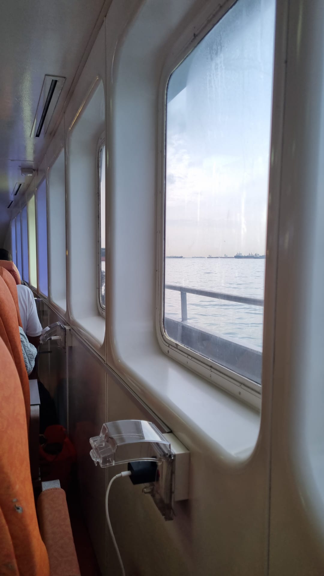 Batam Fast - Interior