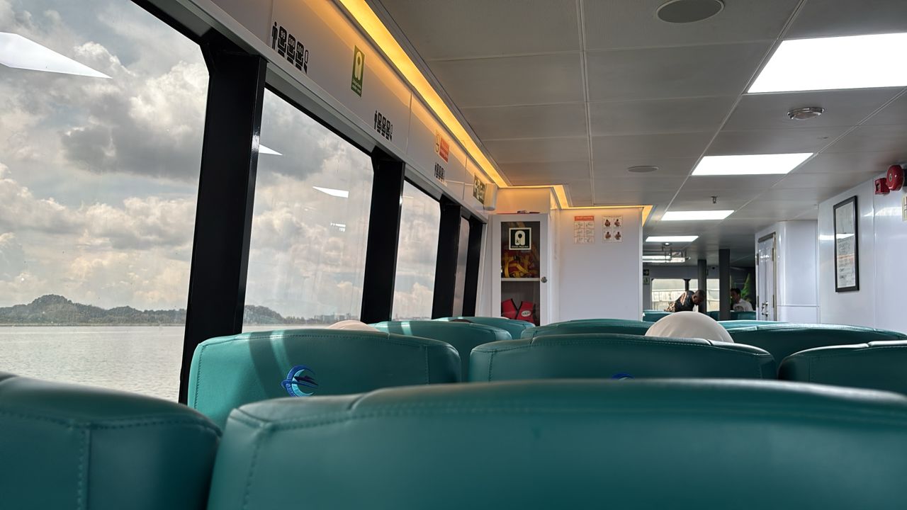 Putri Anggreni - Interior