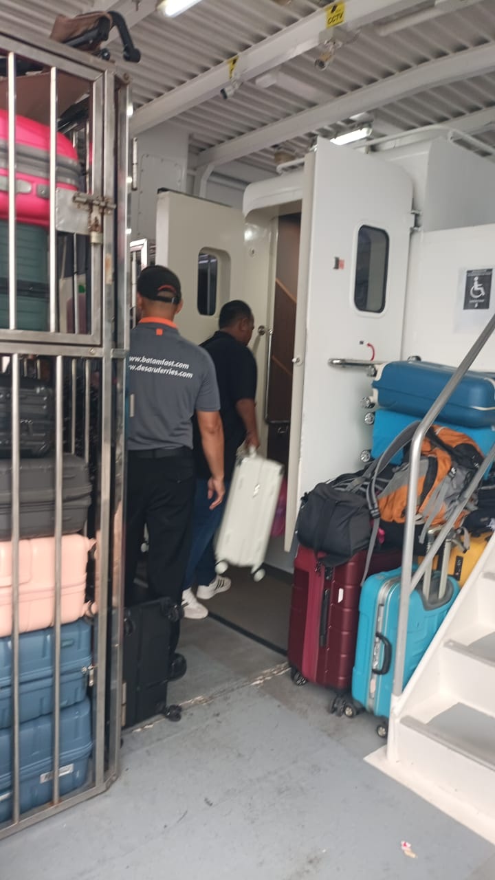 Pasir Gudang Ferry - Others