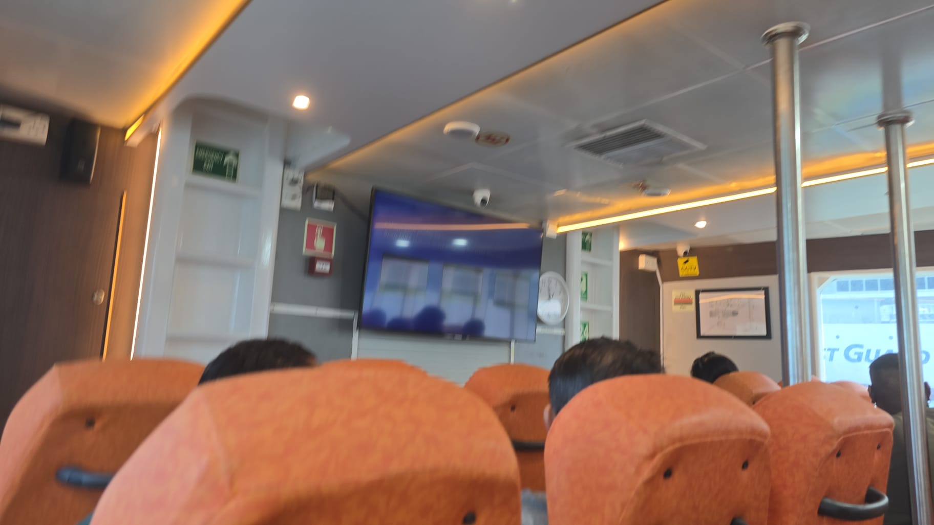 Batam Fast - Interior, Amenities