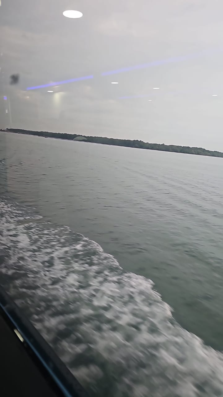 Pasir Gudang Ferry - Exterior