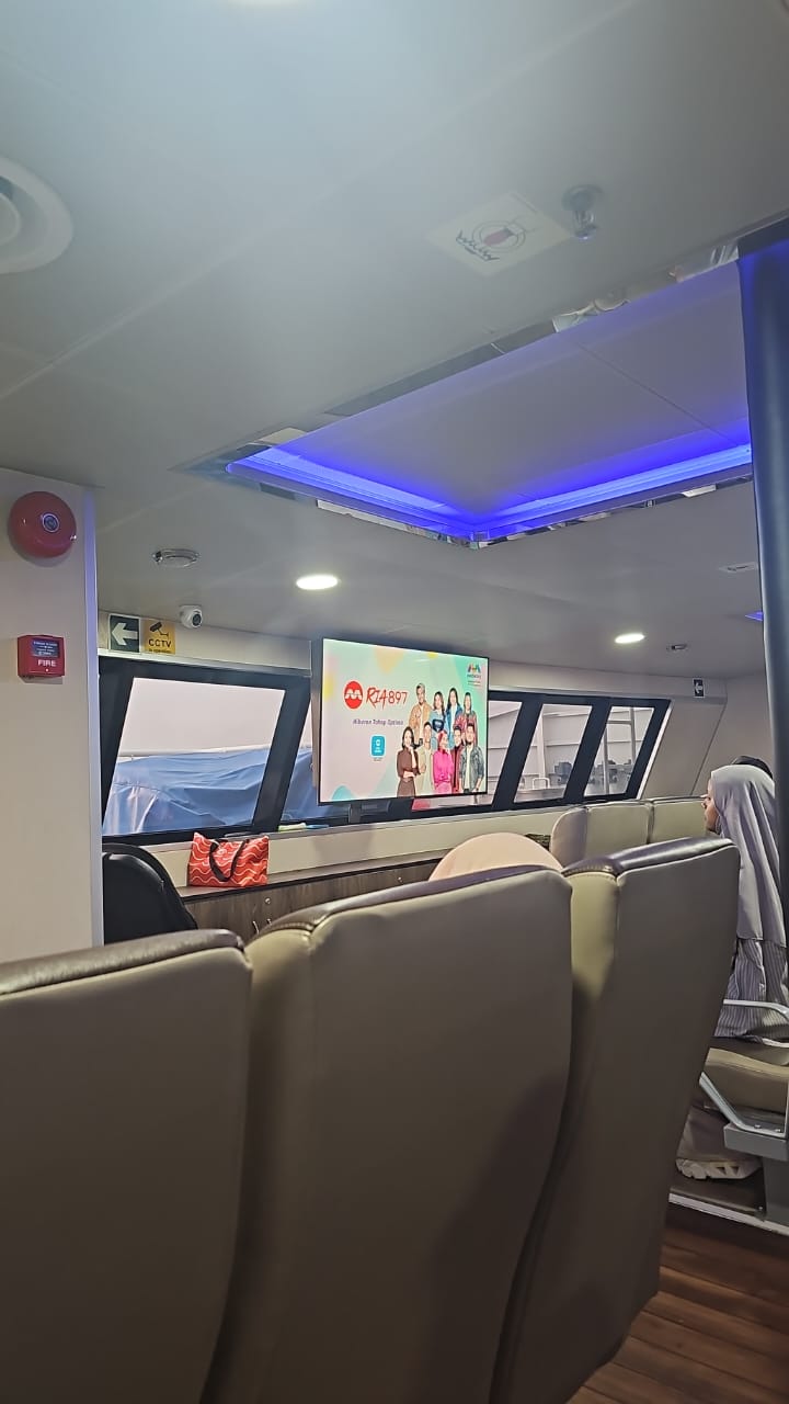 Pasir Gudang Ferry - Interior