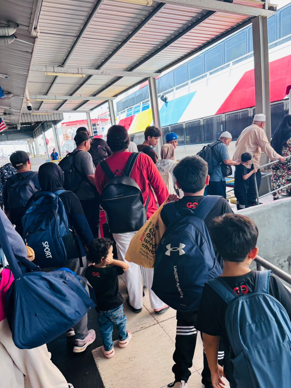 Langkawi Ferry - Exterior, BP