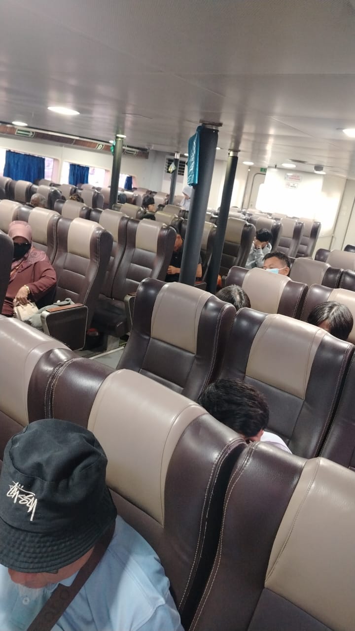 Batam Fast - Interior