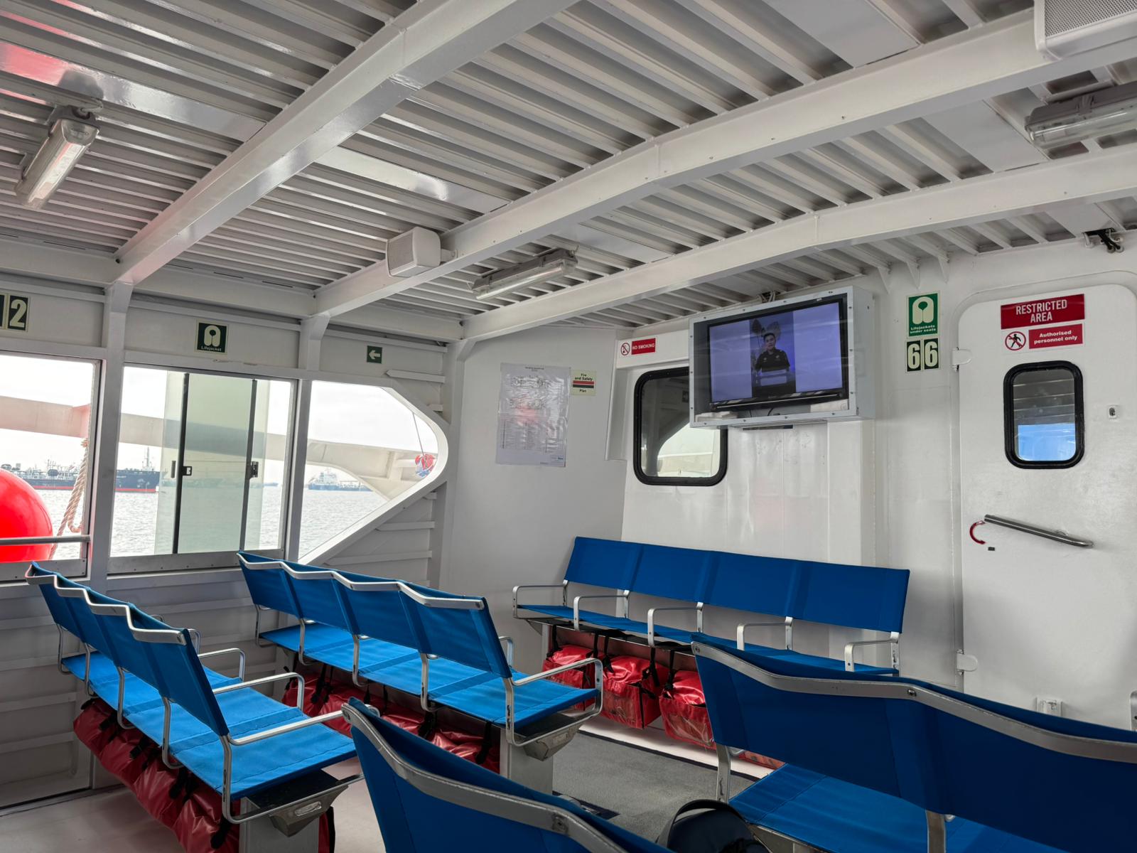 Batam Fast - Interior, Amenities