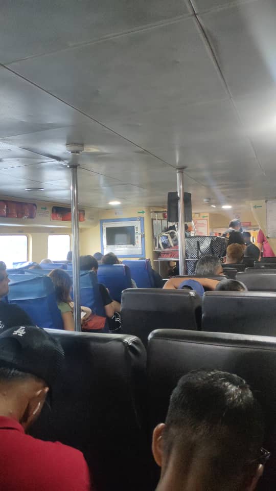 Blue water Ferry - Exterior