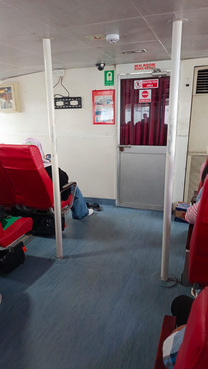 Pintas Fast Ferry - Interior