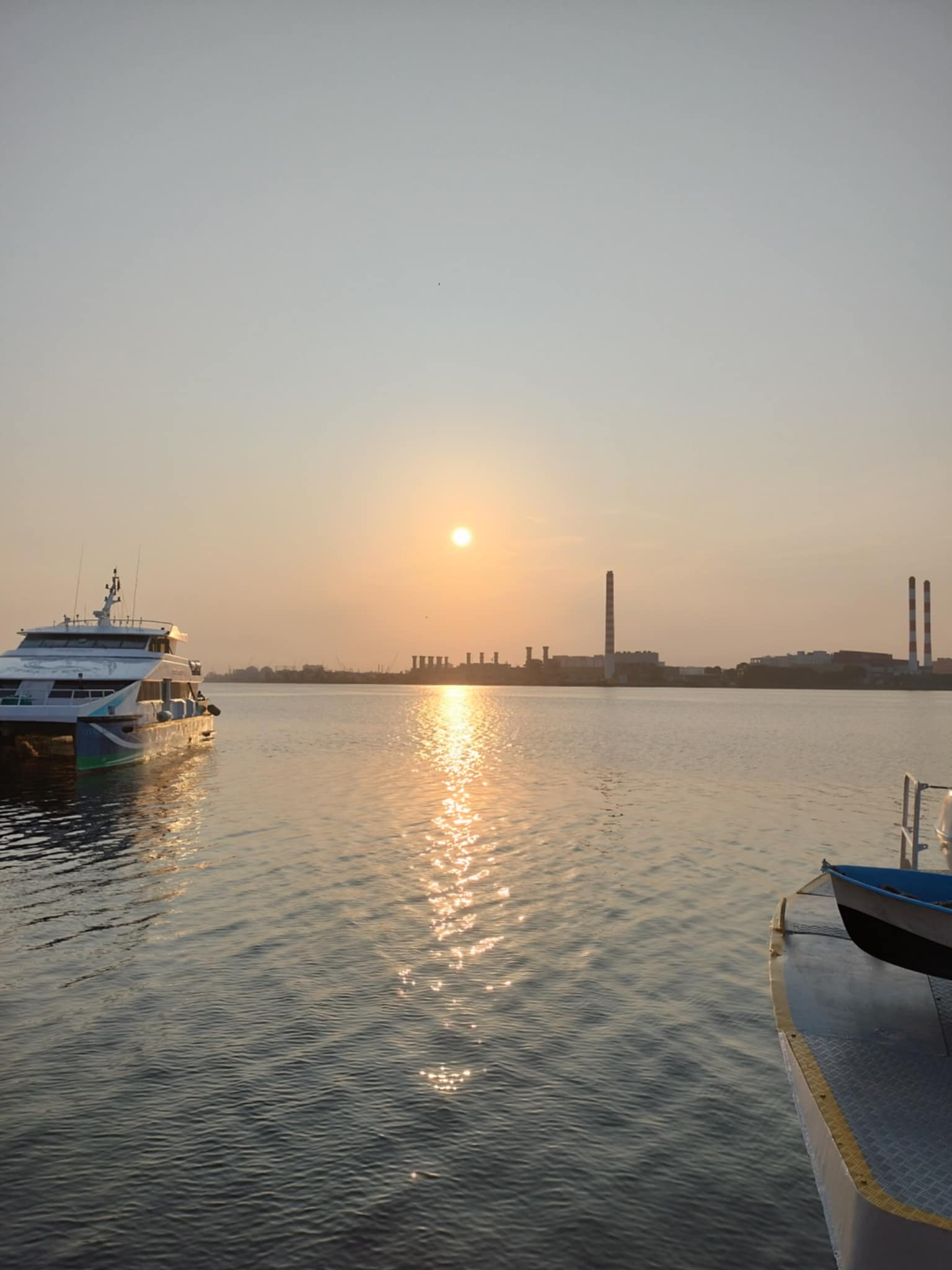 Pintas Fast Ferry - Exterior