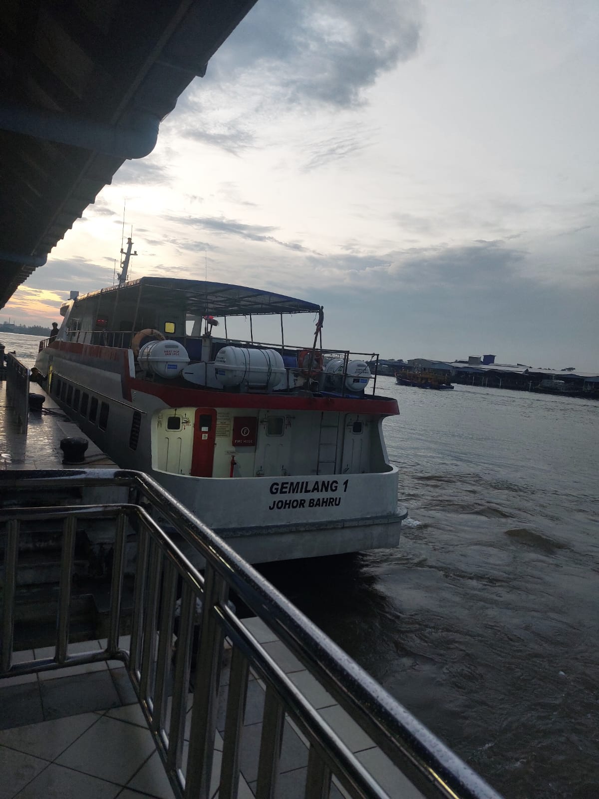 Blue water Ferry - Exterior