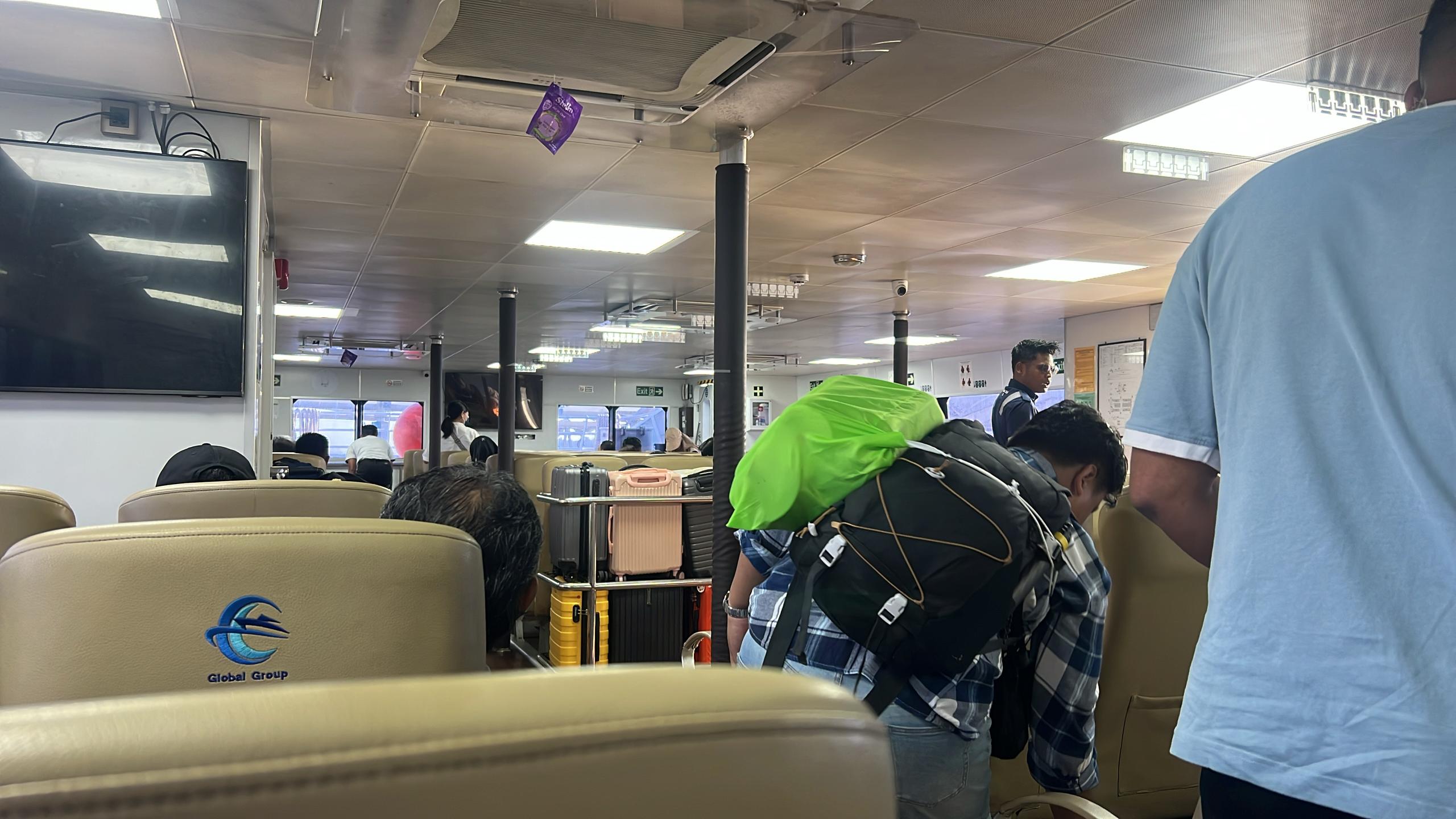 Putri Anggreni Ferry - Interior