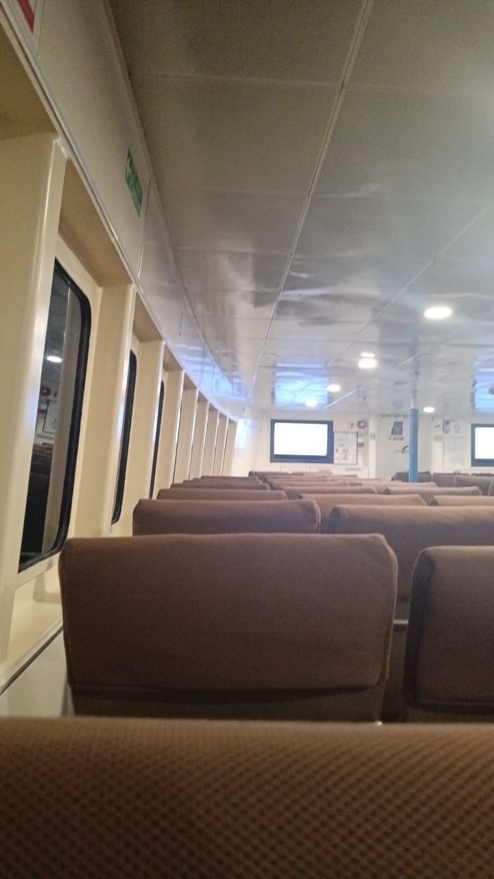 Sindo Ferry - Interior