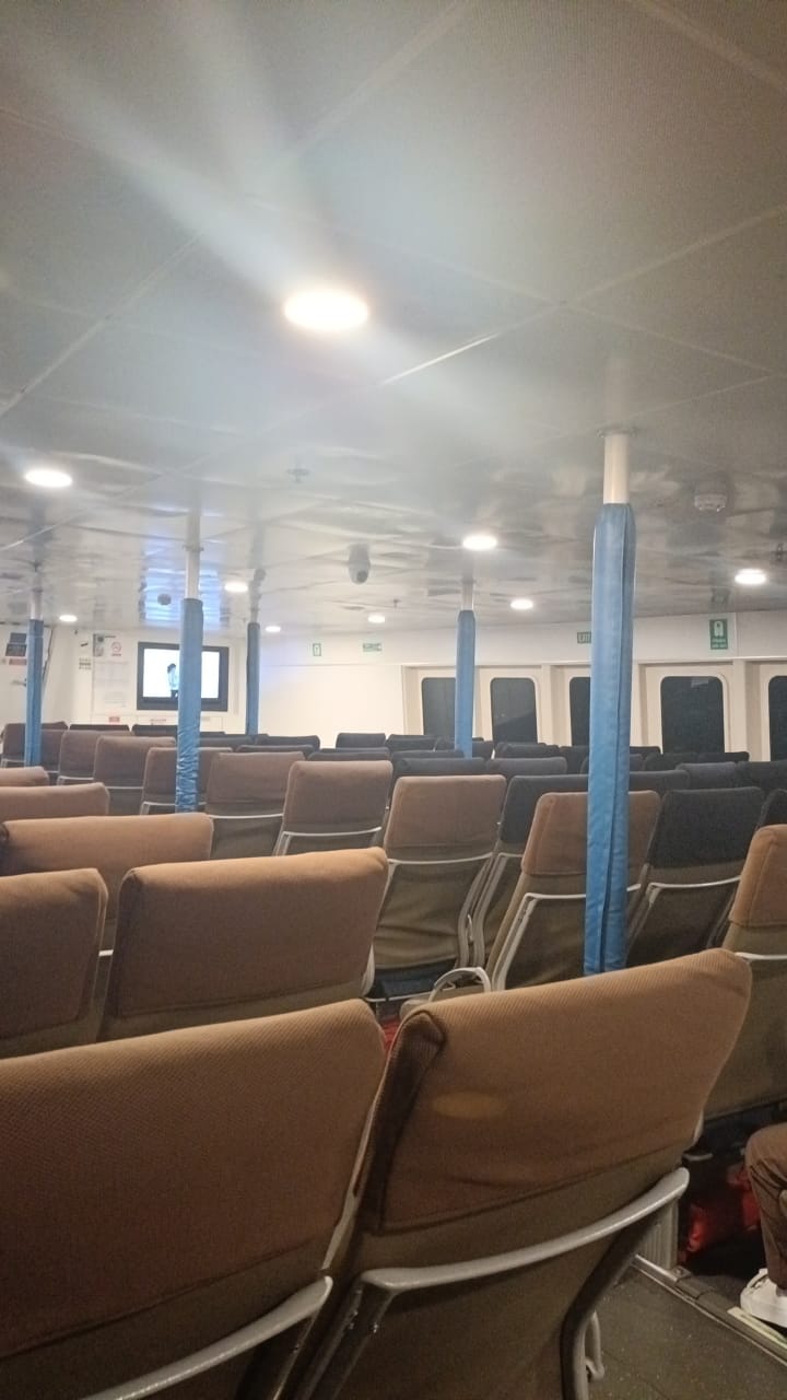 Sindo Ferry - Interior