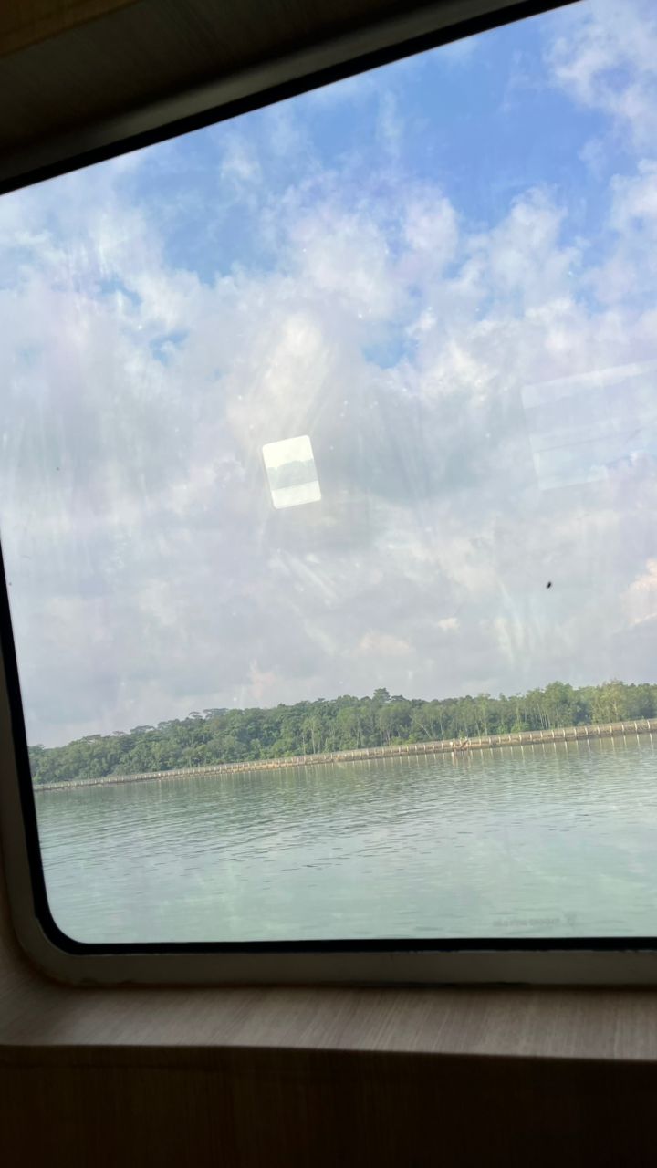 Pasir Gudang Ferry - Exterior